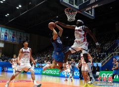 四川男篮新赛季首轮不敌广州男篮